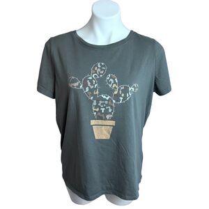Doe. T shirt Womens XL Gray Cactus Graphic Short Sleeve Tee Cotton UO Plant Grey